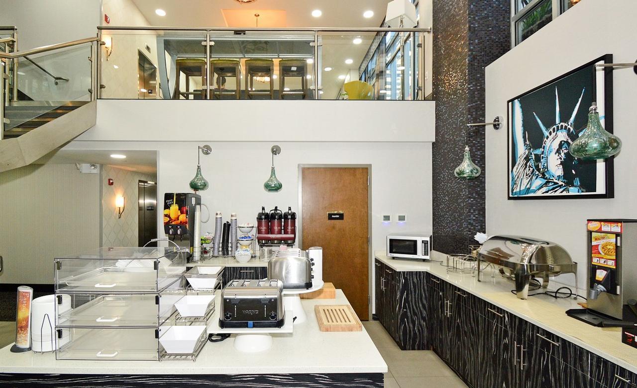 Best Western Plus Laguardia Airport Hotel Nowy Jork Udogodnienia zdjęcie