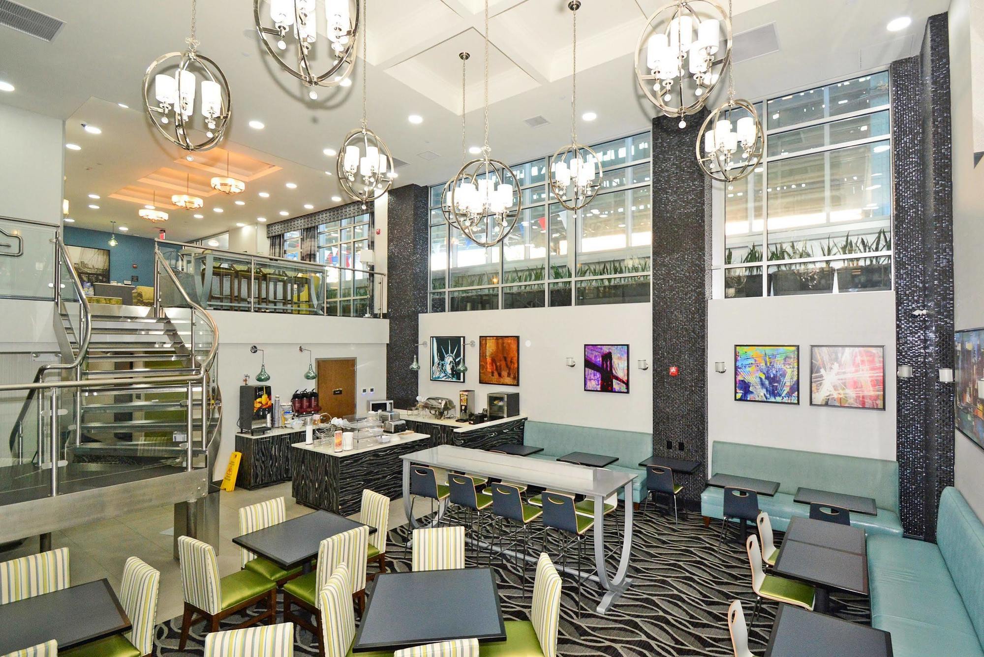 Best Western Plus Laguardia Airport Hotel Nowy Jork Udogodnienia zdjęcie